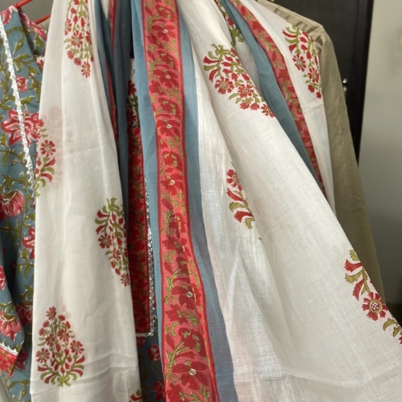 Libas Printed Cotton Straight Kurta with Palazzos & Dupatta | NWOT - Picture 12 of 17